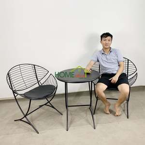 CBCF022 - Ensemble table et chaises papillon en fer au design moderne pour café et détente avec revêtement en poudre - Product Image 3