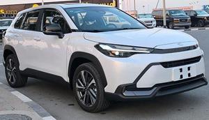 รถยนต์โตโยต้า ฟรอนท์แลนเดอร์ 2.0L ไฮบริด รุ่น Luxury Plus ตัวเลือกครบ สมบูรณ์แบบ เกียร์อัตโนมัติ SUV/ครอสโอเวอร์ มือหนึ่ง/มือสอง - Product Image 2