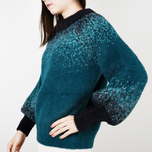 Et léger pull en mohair pour femmes confortable et respirant pour l'hiver dernier style - Product Image 6