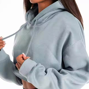 Sweat à capuche de qualité supérieure 100% coton avec cordon de serrage Sweat-shirt d'hiver avec logo personnalisé Sweats à capuche courts pour femmes à épaules tombantes - Product Image 4