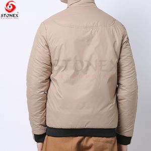 OEM logotipo personalizado impreso hombres chaqueta acolchada de invierno nueva moda brillante burbuja abrigo con material Softshell disponible para la venta al por mayor - Product Image 4