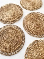 Napperons naturels à fleurs Boho Produits écologiques fabriqués au Vietnam Napperon tissé pour décoration de table Vente en gros