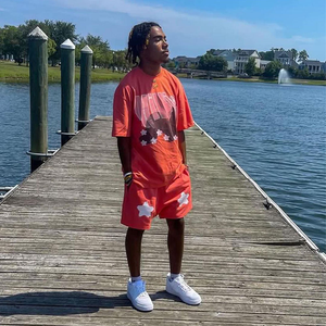 ชุดเสื้อผ้าผู้ชายแฟชั่นฤดูร้อนปี 2025 แบบใหม่ ขายส่ง เสื้อยืดแขนสั้นและกางเกงขาสั้นเข้าชุด - Product Image 2