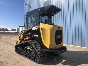 Mini Cargadora de Orugas ASV Posi-Track RT-50 con Cargador Frontal, Motor Yanmar y Sistema Hidráulico Parker - Product Image 2