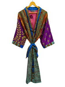 Túnica India Floral Seda Sari Kimono Vintage Sari Robe Suave Playa Fiesta Vestido Indio Hecho A Mano Seda Kimono - Product Image 2