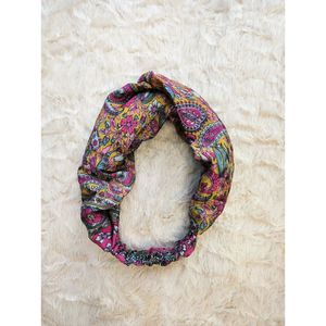 Boho-Stirnband Mit Knoten Vorne Handgefertigte Vintage-Seide Sari Haar-Accessoires Aus Recyceltem Material Ses Geschenk Fr - Product Image 4
