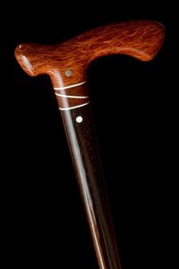 BOOST Price Canne en bois réglable avec nœuds multiples Bâton de marche en bois solide pour les aînés par Standard International - Product Image 2