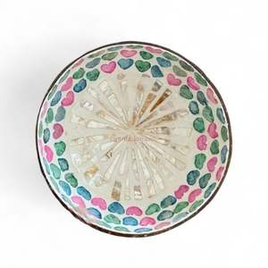 Bol en noix de coco incrusté de nacre, coquille naturelle, fait à la main, pour la table à manger et la décoration, en provenance du Vietnam - Product Image 1