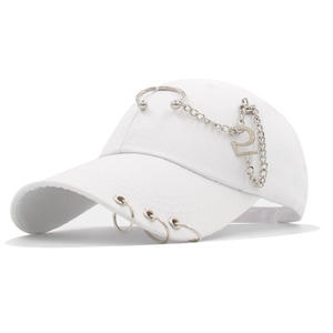 Venta al por mayor Unisex Deportes Sombreros Gorras de béisbol 6 Paneles Gorras Con Cadena de Metal Hip Pop Punk Rock - Product Image 1