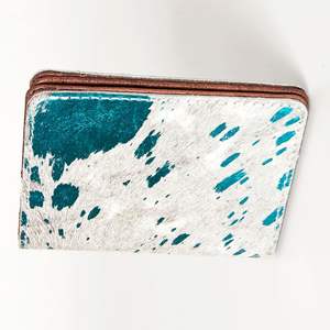 กระเป๋าสตางค์หนังวัวขนสัตว์ขนาดเล็กพร้อมซิปปิด - Product Image 3