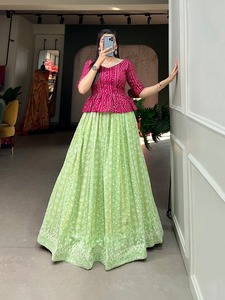 Lehenga choli เสื้อผ้าอินเดียเย็บผ้าใบงานด้าย lucknow - Product Image 3