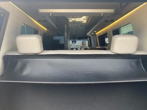 Autocaravana Usada A-i-r-s-t-r-e-a-ms Interstate 24 GT 4x4 Clase B - Diésel, Año 2021, en Venta para Camping y Viajes - Product Image 5