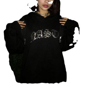 เสื้อฮู้ดแบบสวมศีรษะสำหรับผู้ชายเสื้อฮู้ดแบบสวมหัวมีฮู้ดลายพลอยเทียมออกแบบได้ตามต้องการ - Product Image 4