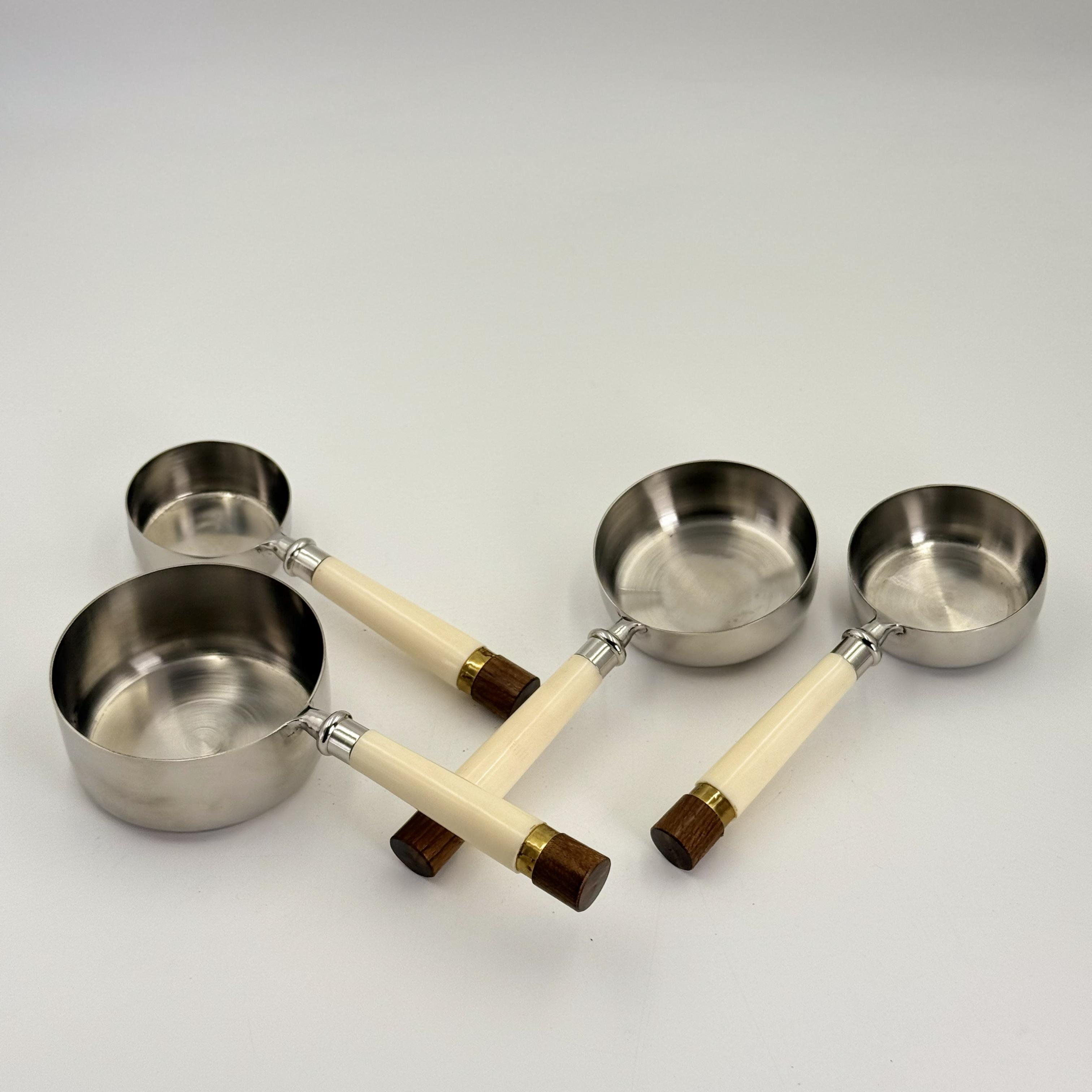 ตามที่แสดง