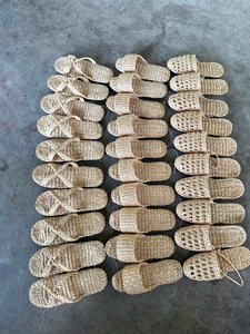 รองเท้าแตะผักตบชวาทำด้วยมือวัสดุธรรมชาติสำหรับโรงแรมรีสอร์ทสปาห้องพักและของขวัญขายส่ง - Product Image 5