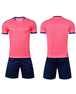 Nuevo diseño personalizado Kits negros Uniforme de fútbol juvenil Impresión digital Uniformes de fútbol - Product Image 3