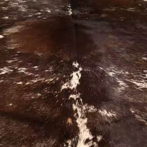 พรมหนังวัวเป็นมิตรต่อสิ่งแวดล้อมลวดลายสีที่เป็นเอกลักษณ์ตามธรรมชาติและพรมหนังวัวเนื้อนุ่ม - Product Image 6