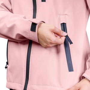 Chaqueta Deportiva Softshell Personalizada Unisex de Talla Grande, Impermeable, Cortavientos, Transpirable, con Parches Bordados de Corazón, para Exteriores - Product Image 5