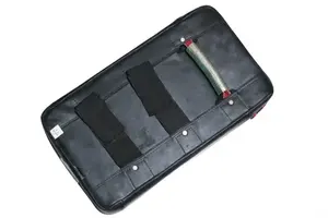 Parana vente en gros personnalisé cuir synthétique Arts martiaux Thai Pads Entraînement Kick Boxing MMA Taekwondo Wrestling Kick Pads - Product Image 4