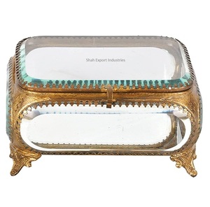 Joyero decorativo Royal Look, caja de exhibición de vidrio y latón para anillo de mesa, pendientes, organizadores de almacenamiento de joyas - Product Image 1