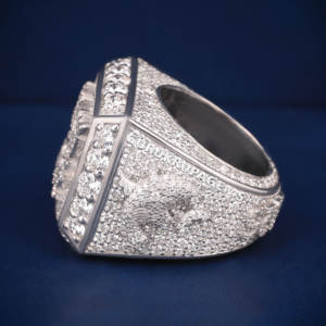 925 argent Design Unique glacé Moissanite rond brillant coupe VVS clarté diamant luxe Original Hip Hop bijoux - Product Image 3