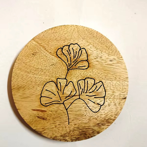 Venta al por mayor 4 pulgadas 6cm PU posavasos promoción regalo grabado láser logotipo personalizado redondo antideslizante posavasos de cuero para la taza - Product Image 1