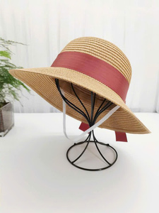 Venta al por mayor logotipo personalizado verano Panamá Fedora sombrero de paja de ala ancha enrollable Playa Sol sombrero de paja mujeres y hombres material a juego bueno. - Product Image 3