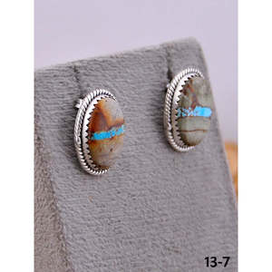 Boucles d'oreilles pendantes en turquoise de Royston et argent sterling, faites à la main au sud-ouest, design ruban - Product Image 3