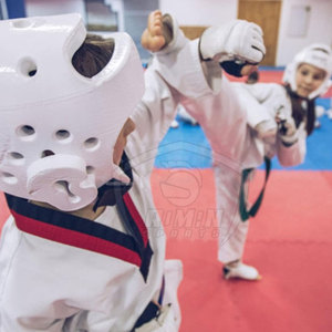 Conception de logo personnalisé, gants d'entraînement de taekwondo en cuir souple léger de haute qualité, imperméables - Product Image 3