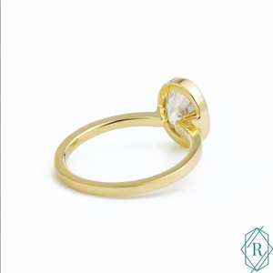 Élégant ensemble de lunette ovale 1.50 CT Moissanite bague de fiançailles diamant inspiré alliance - Product Image 2