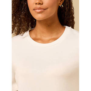 Camiseta Lisa para Mujer, Corte Regular, Informal, Básica, de Manga Corta, Cómoda para Uso Diario, Marca Privada OEM - Product Image 4