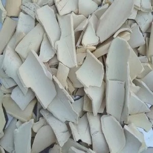 Déchets de tuyaux en PVC recyclé et copeaux de profilés de fenêtres en PVC, couleur blanche et grise - Product Image 2