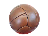 Pallone da Calcio Vintage in Pelle Anticata, Stile Retrò Nostalgico, Palloni in Pelle d'Epoca
