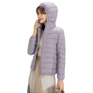Veste en duvet d'hiver chaude et ultra-mince et pliable Veste en duvet pour femmes avec capuche pour l'extérieur Veste en duvet légère - Product Image 1