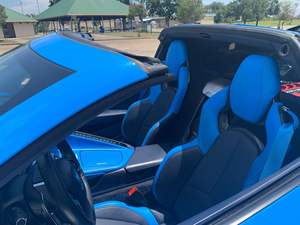 2021 Chv-ro-let Cor-vet-te St-in-gr-ay Coupe Motor de bajo kilometraje Asientos de cuero de transmisión automática disponibles para la venta - Product Image 2