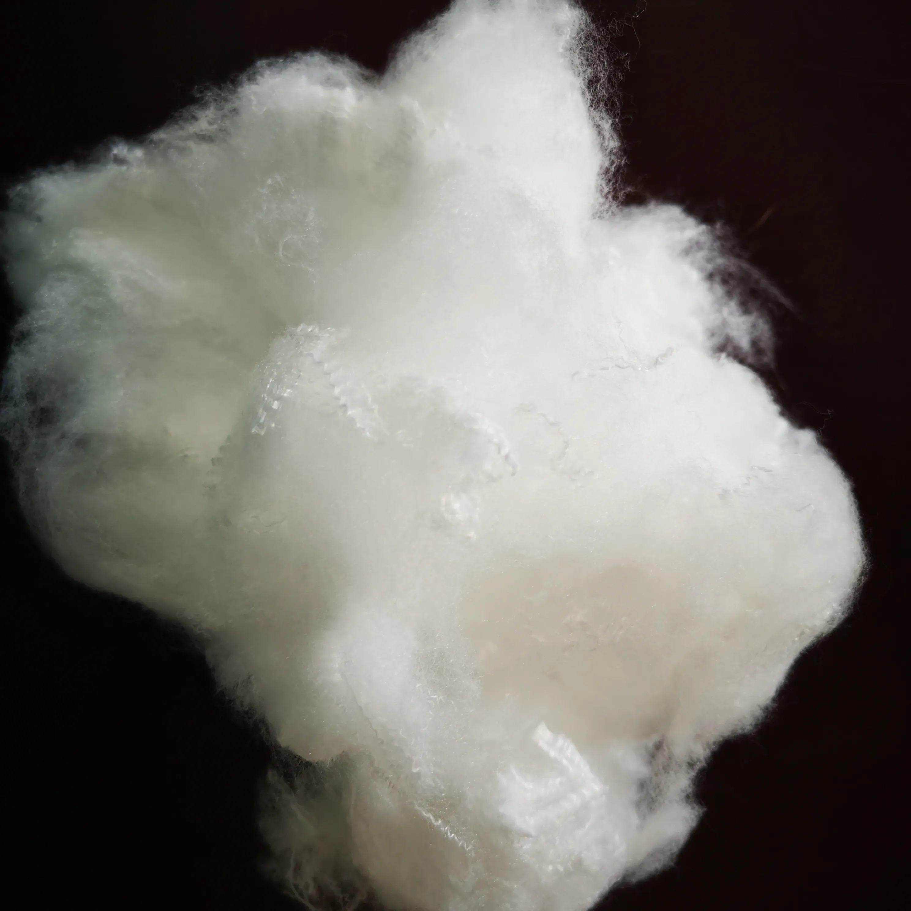 HIGH-QUALITY RECYCLED POLYESTER STAPLE FIBER, 1.4DX38MM, RAW WHITE