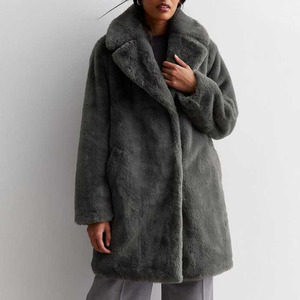 Abrigos de Piel para Mujer de Alta Calidad, Servicio OEM, Disponibles en Todos los Tamaños y Colores, MOQ Bajo, Precios Razonables, Fáciles de Usar, Aspecto Premium - Product Image 1