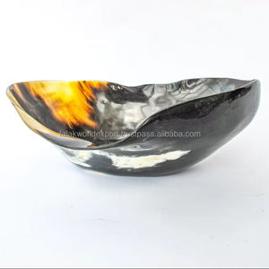 Bol de service en corne de boeuf poli à la main Bol à collation en corne de buffle 100% naturel de qualité supérieure Bol en corne de buffle FWE - Product Image 2