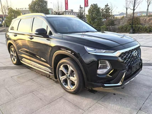 Hyundai Santa Fe 2.0T GDI Premium 4x4 SUV d'occasion 2021, moteur turbo, boîte automatique, sièges en cuir, jantes R18, conduite à gauche, toit ouvrant foncé - Product Image 4