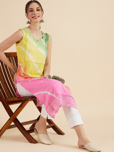 Kurti élégant et tendance pour femmes, en tissu rayonne super doux, sans manches, col rond, été, style indien - Product Image 4