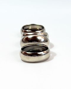 Rond de serviette en métal chic avec un design antique élaboré parfait pour les dîners de haut niveau et les paysages de table festifs - Product Image 6