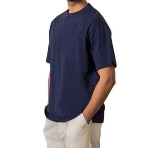 100% polos personnalisés pour hommes en coton biologique avec logo brodé T-shirt doux d'été Vêtements décontractés respirants de haute qualité - Product Image 3