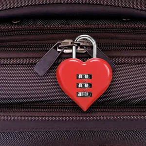 Cadenas personnalisé en forme de cœur Faun, gadgets de voyage uniques - Product Image 2