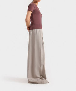 Camiseta de Algodón 100% Pesado para Mujer, Cuello en V, Color Malva, Alta Calidad, Corte Holgado, Manga Corta, Estilo Chic, Minimalista e Informal - Product Image 6