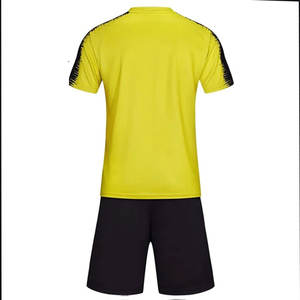 Conjuntos de ropa de fútbol personalizados al por mayor uniformes de impresión por sublimación de diseño único - Product Image 2
