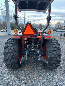 ซัพพลายเออร์ที่ดีที่สุด รถแทรกเตอร์ Kubota L4802HST 48 แรงม้า ขับเคลื่อน 4 ล้อ ระบบส่งกำลังไฮโดรสแตติก รถแทรกเตอร์ดีเซลสำหรับงานเกษตร พร้อมอุปกรณ์ตัก - Product Image 6