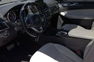 Excelente estado. Mercedes-Benz GLE450 AMG Coupé 2016 usado, con motor V6 biturbo. - Product Image 5