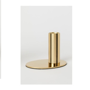 Bougeoir élégant en métal doré long, modèle 2026, pour réceptions de mariage romantiques à la lumière des bougies et décoration d'événements magnifiques - Product Image 5