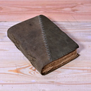 Diario hecho a mano de cuero de socorro hecho de estilo antiguo Deckle Edge Cuaderno de caligrafía con carga de papel Vintage para hombres y mujeres - Product Image 2