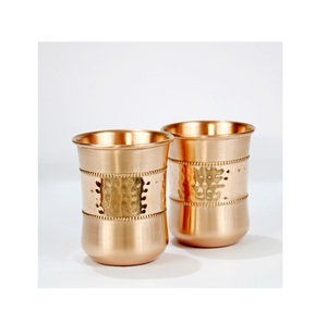 Mug en cuivre ayurvédique artisanal pour l'hydratation et le bien-être, avec finition artisanale polie et bienfaits naturels pour la santé à usage quotidien - Product Image 6